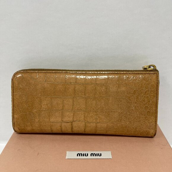 Miu Miu Crocodile-Embossed Leather Zip-Around Wallet, Cammello - Preowned - Picture 6 of 16